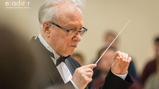 “Glazbena fantazija” Zadarskog komornog orkestra u Svečanoj dvorani Sveučilišta u Zadru. Solist Berislav Šipuš na klaviru, pod ravnanjem maestra Pavla Dešpalja “Glazbena fantazija” Zadarskog komornog orkestra u Svečanoj dvorani Sveučilišta u Zadru. Solist Berislav Šipuš na klaviru, pod ravnanjem maestra Pavla Dešpalja