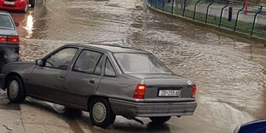 Poplavljena ulica Oko Vrulje Poplavljena ulica Oko Vrulje