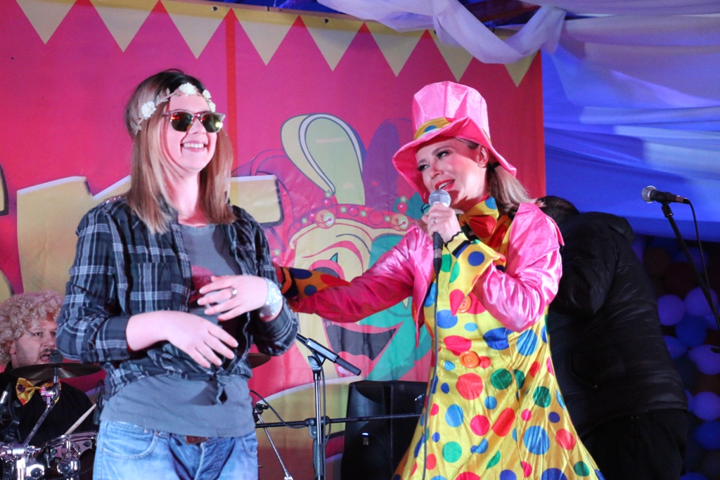 Virski Karneval veliko finale: nastupila Maja Šuput Virski Karneval veliko finale: nastupila Maja Šuput