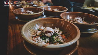 Uskrs u Harbor Cookhouse & Clubu uz klapu Iskon Uskrs u Harbor Cookhouse & Clubu uz klapu Iskon