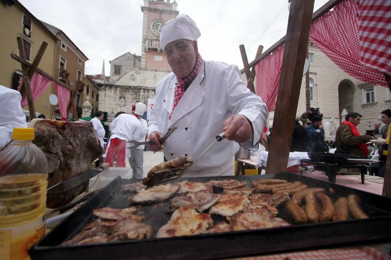 Image 1098623 (auto)