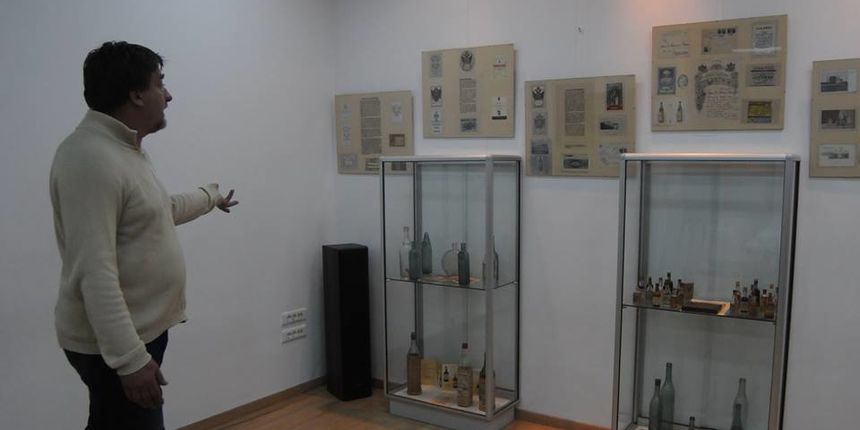 Maraschino izlozba starinar udruga Maraschino izlozba starinar udruga