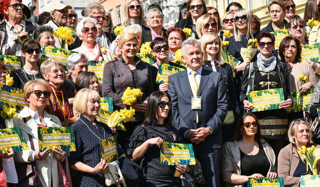 Predsjednica Kolinda Grabar – Kitarović i 90 žena obilježile Dan narcisa