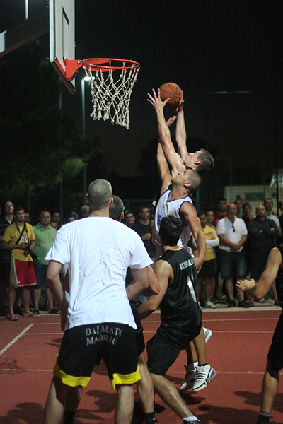 Finale Ljetne lige: Bokanjac – Kampo Kaštelo (foto:Saša Čuka) Finale Ljetne lige: Bokanjac – Kampo Kaštelo (foto:Saša Čuka)