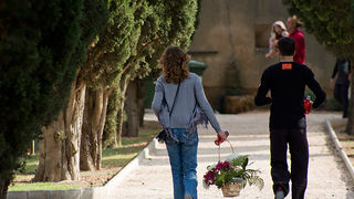 Gradsko groblje uoči blagdana Svih svetih (foto:Saša Čuka) Gradsko groblje uoči blagdana Svih svetih (foto:Saša Čuka)