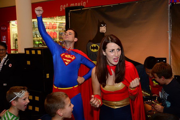Superheroji u trgovinskom centru Supernova 25. listopada 2014. Foto: Iva Perinčić Superheroji u trgovinskom centru Supernova 25. listopada 2014. Foto: Iva Perinčić