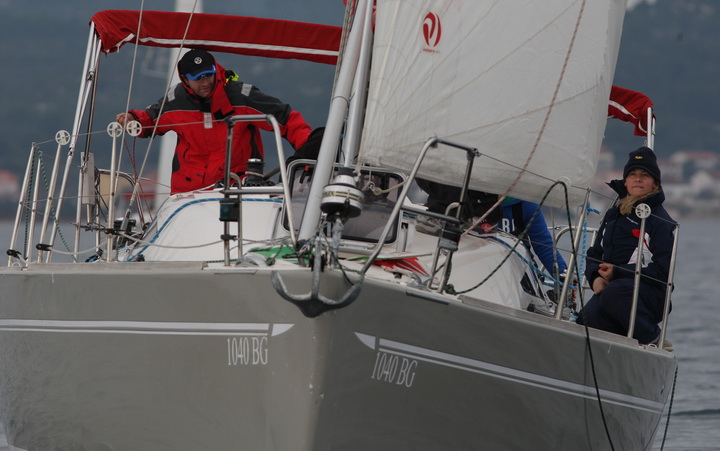 Zadar, 140211.
Na Valentinovo se odrzala regata u kojoj se 10-ak jedrilica natjecalo ispred biogradske rive. Organizator je jedrilicarski klub Biograd.
Foto: Vladimir Ivanov / CROPIX Zadar, 140211.
Na Valentinovo se odrzala regata u kojoj se 10-ak jedrilica natjecalo ispred biogradske rive. Organizator je jedrilicarski klub Biograd.
Foto: Vladimir Ivanov / CROPIX