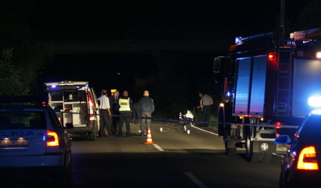 Varazdin, 130709. U u ranim jutarnjim satima u Zagrebackoj ulici kod plitvickog mosta dogodila se prometna nesreca u kojoj je poginuo glazbeni kriticar Darko Glavan. Foto: Andrej Svoger / Cropix