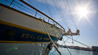 “Kraljica mora” u Zadru, 12. svibnja 2011. (foto:Saša Čuka) “Kraljica mora” u Zadru, 12. svibnja 2011. (foto:Saša Čuka)