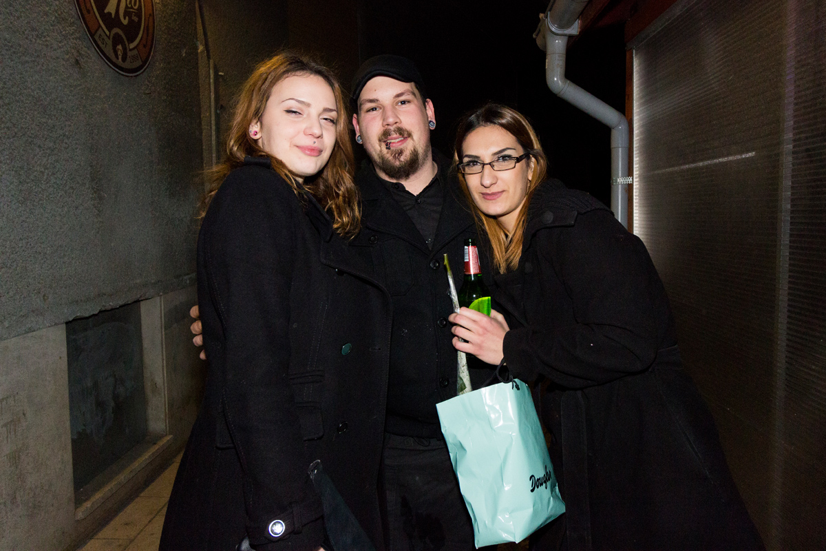 Doček 2017: Najluđa noć na zadarskom Poluotoku privukla više tisuća Zadrana i gostiju Doček 2017: Najluđa noć na zadarskom Poluotoku privukla više tisuća Zadrana i gostiju