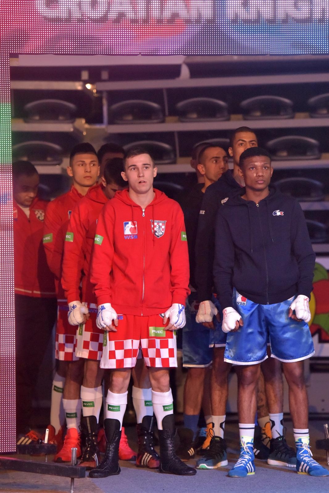 Svjetska boksacka liga, grupa B C1: Croatian Knights – France Fighting Roosters