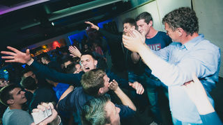 Zadarska večer s Ivicom Sikirićem Ićom u Hitch baru, 8.5.2015. (Foto: Ivan Toman) Zadarska večer s Ivicom Sikirićem Ićom u Hitch baru, 8.5.2015. (Foto: Ivan Toman)