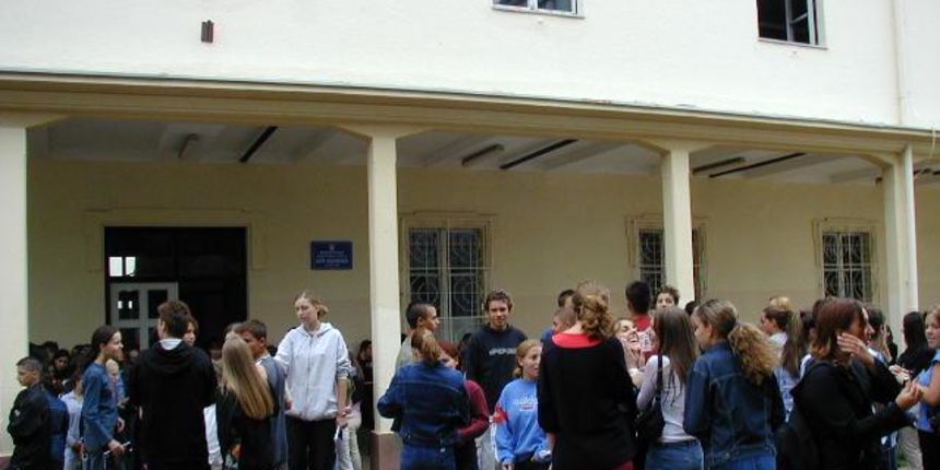 Medincinska škola Ante Kuzmanića Zadar/Foto:rivaon.com Medincinska škola Ante Kuzmanića Zadar/Foto:rivaon.com