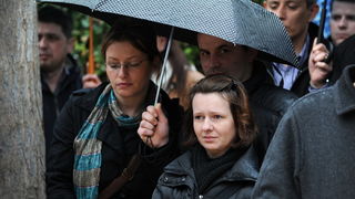 Zadar, 300313.
Sprovod djevojcice Nore Situm koja je prosli tjedan preminula u bolnici u Philadelphiji nakon duge i teske bolesti, odrzao se danas na gradskom groblju u Zadru. Na sprovodu je bilo nekoliko stotina ljudi, obitelji i prijatelja.
Na fotografi Zadar, 300313.
Sprovod djevojcice Nore Situm koja je prosli tjedan preminula u bolnici u Philadelphiji nakon duge i teske bolesti, odrzao se danas na gradskom groblju u Zadru. Na sprovodu je bilo nekoliko stotina ljudi, obitelji i prijatelja.
Na fotografi