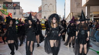 Zadarski karneval 2018: Povorka maškaranih skupina od Gradskih vrata preko Foruma do Narodnog trga Zadarski karneval 2018: Povorka maškaranih skupina od Gradskih vrata preko Foruma do Narodnog trga