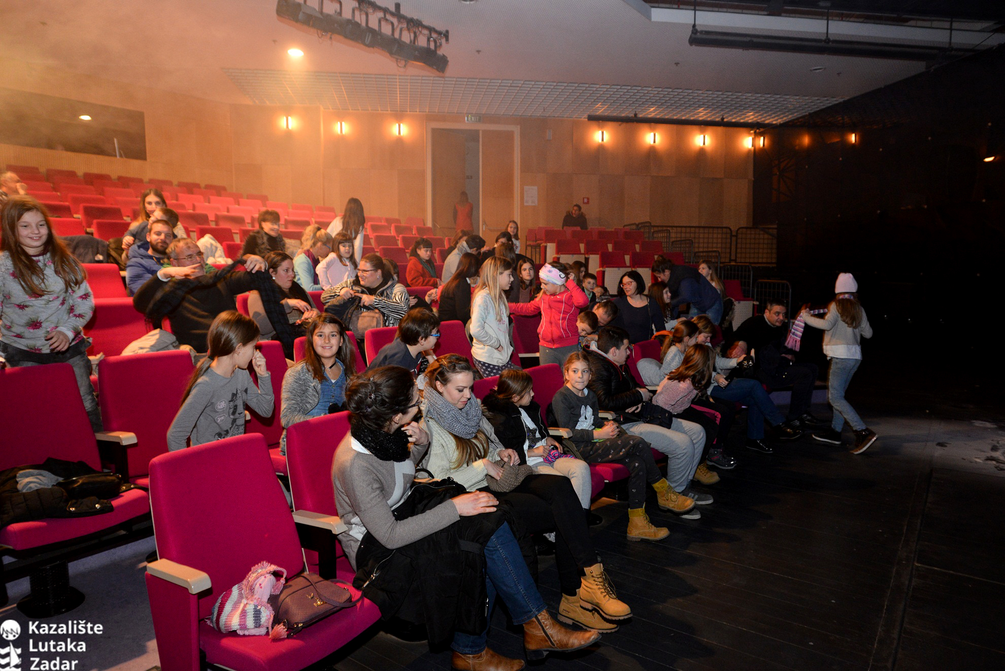 Predstavom “Otočićići” u Kazalištu lutaka Zadar otvorena revija “Sunce na Poluotoku”