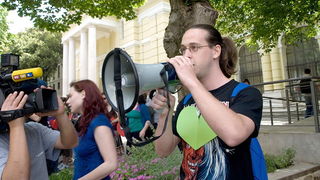 Studentski prosvjed: Zagrlimo rektorat