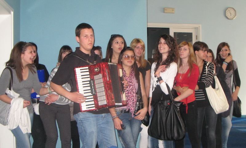 Otvorenje izložbe likovne radionice “Pinel” Otvorenje izložbe likovne radionice “Pinel”