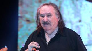 U povodu 950 godina prvog spomena grada Šibenika, blagdana sv. Mihovila i Dana grada održan je veliki koncert legendarnog Mate Miše Kovača. Photo: Duško Jaramaz/PIXSELL U povodu 950 godina prvog spomena grada Šibenika, blagdana sv. Mihovila i Dana grada održan je veliki koncert legendarnog Mate Miše Kovača. Photo: Duško Jaramaz/PIXSELL