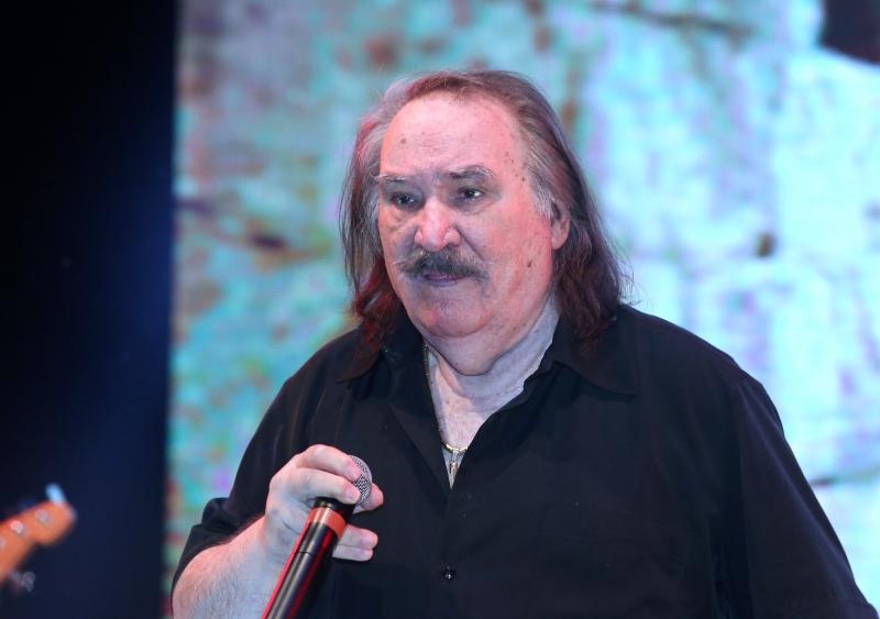 U povodu 950 godina prvog spomena grada Šibenika, blagdana sv. Mihovila i Dana grada održan je veliki koncert legendarnog Mate Miše Kovača. Photo: Duško Jaramaz/PIXSELL U povodu 950 godina prvog spomena grada Šibenika, blagdana sv. Mihovila i Dana grada održan je veliki koncert legendarnog Mate Miše Kovača. Photo: Duško Jaramaz/PIXSELL