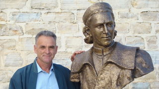 U Buliću otkriveno poprsje don Petra Nakića, foto: Marko Ledenko U Buliću otkriveno poprsje don Petra Nakića, foto: Marko Ledenko