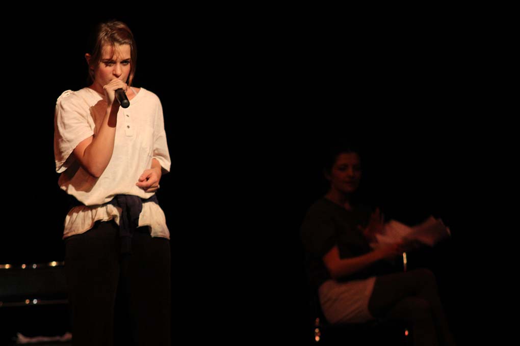 Kazalište KNAP i Umjetnička organizacija Kravice, predstava “Glumice&to”; foto Iva Perinčić Kazalište KNAP i Umjetnička organizacija Kravice, predstava “Glumice&to”; foto Iva Perinčić