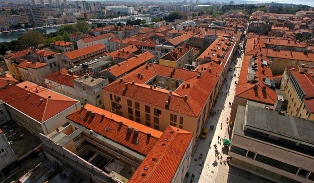 zadar, panorama sa zvonika svete stosije, poluotok, kalelarga, 21.04.07.