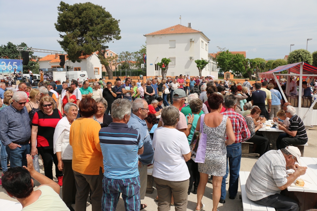 Velika prvosvibanjska fešta na Viru Velika prvosvibanjska fešta na Viru