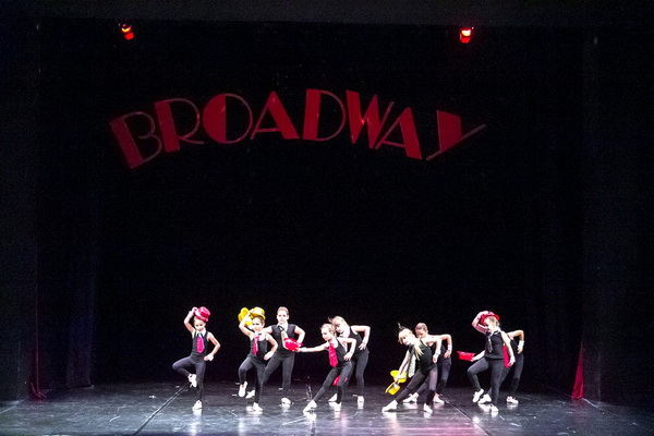 Baletna udruga Pirueta: Broadway, Foto: Mladen Radolović Mrlja Baletna udruga Pirueta: Broadway, Foto: Mladen Radolović Mrlja