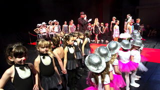 Baletna udruga Pirueta: Broadway, Foto: Mladen Radolović Mrlja Baletna udruga Pirueta: Broadway, Foto: Mladen Radolović Mrlja