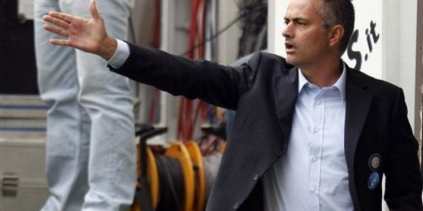 Jose Mourinho (AP photo) Jose Mourinho (AP photo)