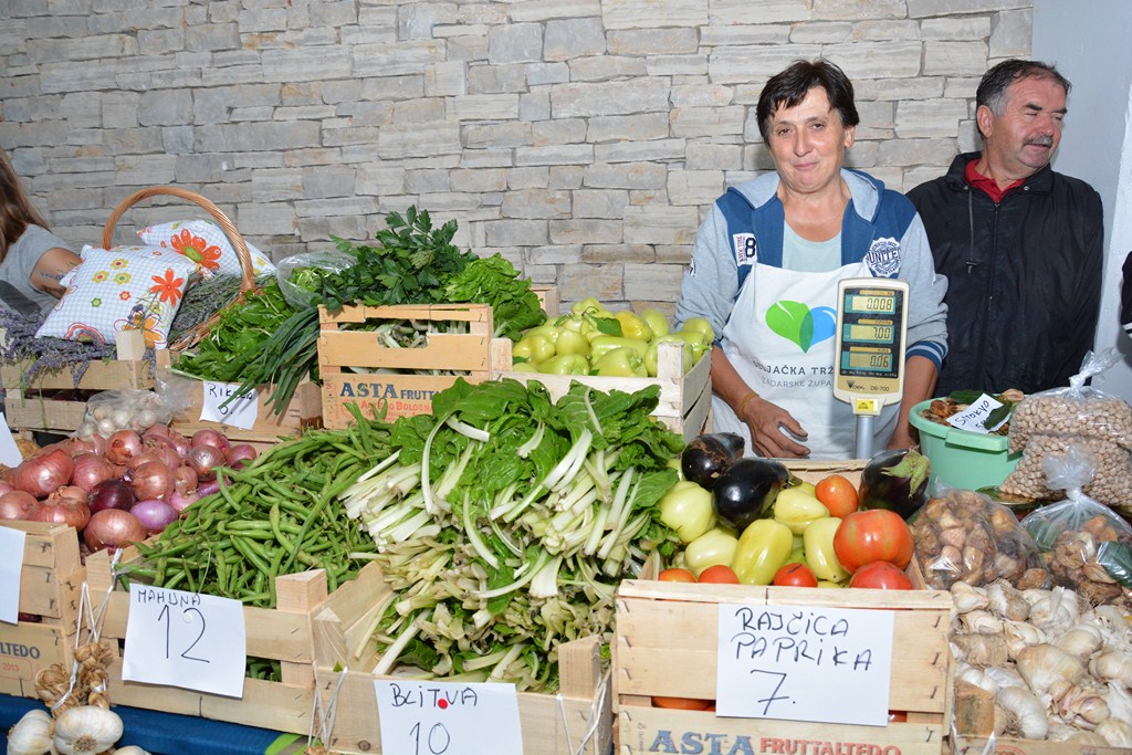 Prva godišnjica rada Seljačke tržnice, foto: Iva Perinčić Prva godišnjica rada Seljačke tržnice, foto: Iva Perinčić