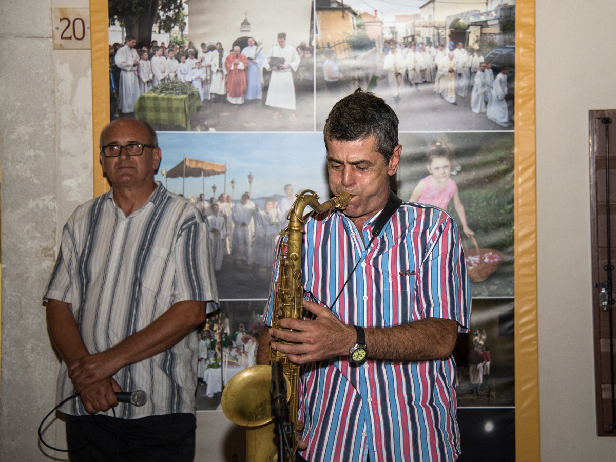 Otvorenje izložbe fotografija “Biogradske procesije” Vinka Pešića Otvorenje izložbe fotografija “Biogradske procesije” Vinka Pešića