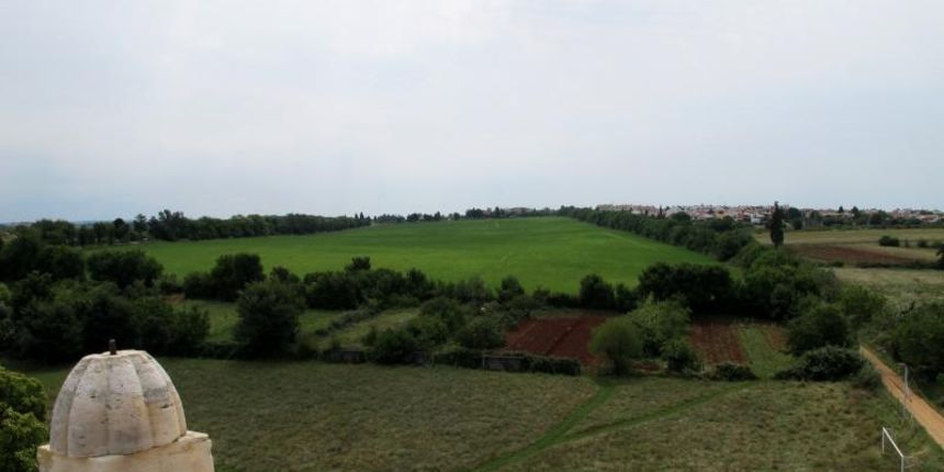 Zemljiste u vlasnistvu fratara uz samostan Dajla. Photo: Goran Kovacic/PIXSELL
