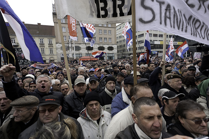 Zadarski branitelji na prosvjedu u Zagrebu 26. veljace 2011, Foto: Leo Banic Zadarski branitelji na prosvjedu u Zagrebu 26. veljace 2011, Foto: Leo Banic