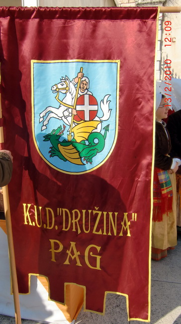 Zadarski karneval 2010: KUD “Druzina” Pag na Narodnom trgu