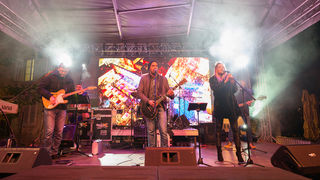 Sveti Nikola i bend Zaratino razveselili i zabavili posjetitelje Sveti Nikola i bend Zaratino razveselili i zabavili posjetitelje