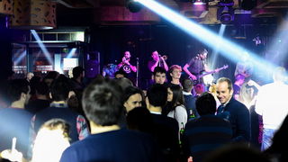 Mjesni Odbor u Maraschino Baru. Foto: Iva Perinčić Mjesni Odbor u Maraschino Baru. Foto: Iva Perinčić