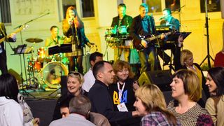 FIMBA After party na Narodnom trgu uz bend Songbusters FIMBA After party na Narodnom trgu uz bend Songbusters