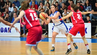 SC Višnjik, dvorana 3. Finale doigravanja za prvaka Hrvatske: ŽKK Zadar – ŽKK Medveščak 54-76 SC Višnjik, dvorana 3. Finale doigravanja za prvaka Hrvatske: ŽKK Zadar – ŽKK Medveščak 54-76