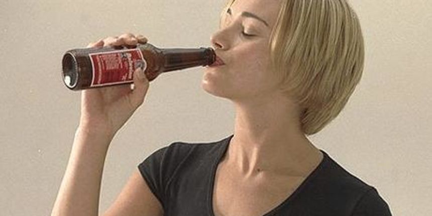 Žena i pivo Žena i pivo