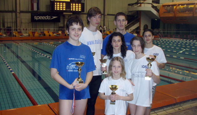 Plivaci PK Zadar s medaljama