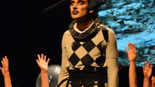 Dragon teatar- “POE – Nikad više”, foto: Iva Perinčić Dragon teatar- “POE – Nikad više”, foto: Iva Perinčić