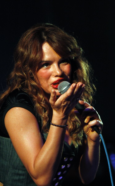 Zadar, 010809.
Koncert Severine na gradskom bazenu Kolovare.
Foto: Jure Miskovic / CROPIX