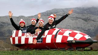 Zadranin Benedikt Nikpalj član hrvatske bob reprezenatcije na ZOI u Pyeongchangu Zadranin Benedikt Nikpalj član hrvatske bob reprezenatcije na ZOI u Pyeongchangu