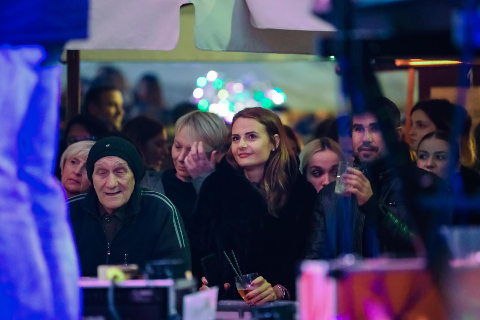 Koncertom grupe Dalmatino otveron Advent u Zadru 2022. Koncertom grupe Dalmatino otveron Advent u Zadru 2022.