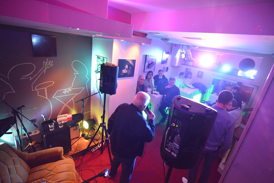 Večer poezije – Riječi iznad svega i Balboa band u Backstage baru