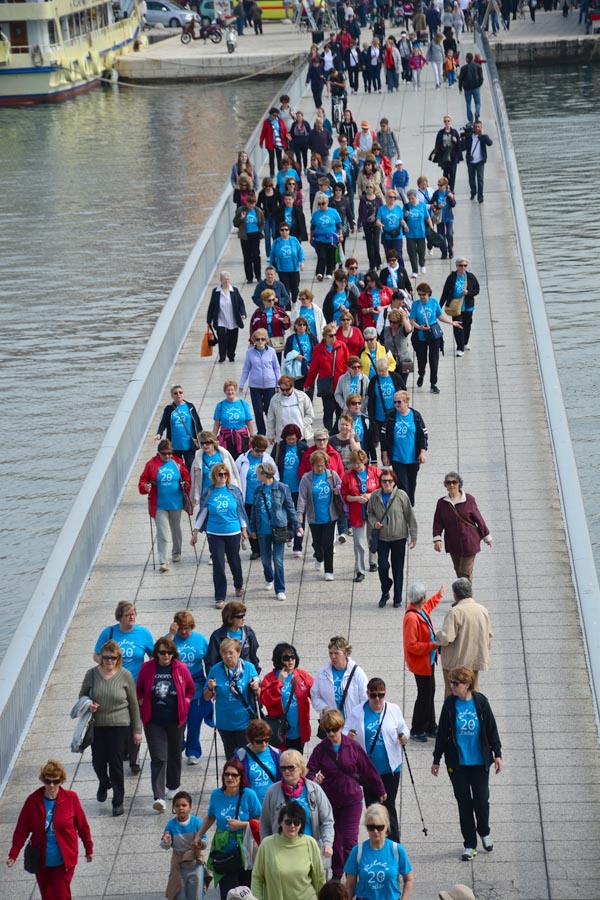 “Relaksice” u akciji “1000 koraka kroz 1000 ulica”, foto: Iva Perinčić “Relaksice” u akciji “1000 koraka kroz 1000 ulica”, foto: Iva Perinčić