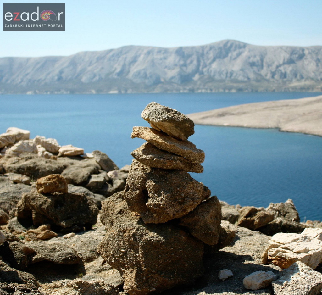 Metajna: Pag Island Star Trekk- Life on Mars Edition Metajna: Pag Island Star Trekk- Life on Mars Edition