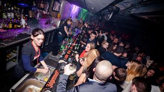 Subotnji party u Svarog baru